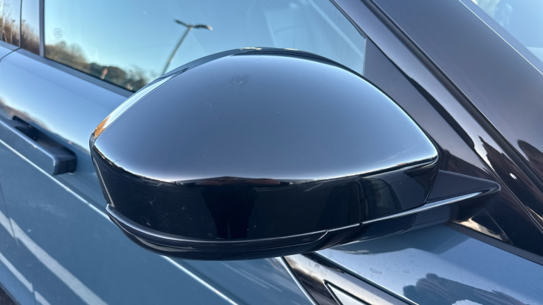 Land Rover Range Rover Evoque 1.5 P300e S 5dr Auto Hatchback